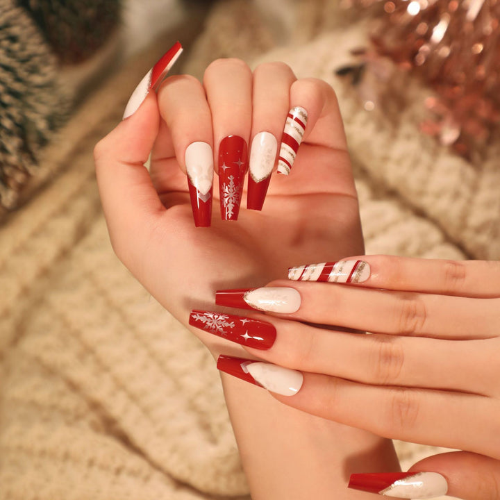 Artful Christmas nail art with original gingerbread motif Kalsten