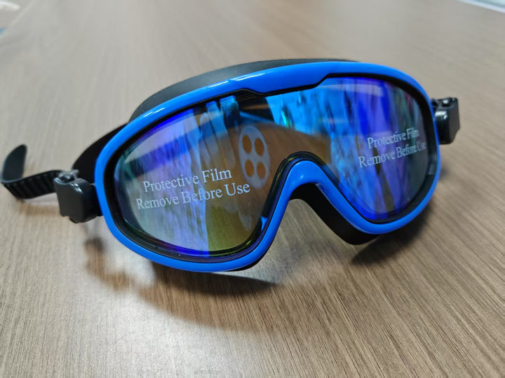 Swim protection mask with clear field of vision and comfortable fit Kalsten