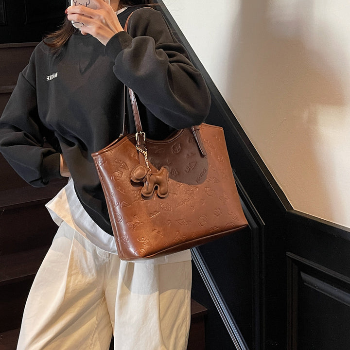 Textured Leather Tote Kalsten