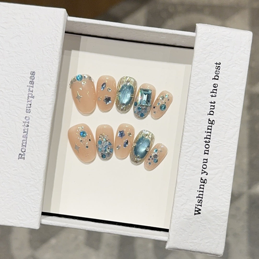 Glamorous artificial nail tips with embellished design Kalsten