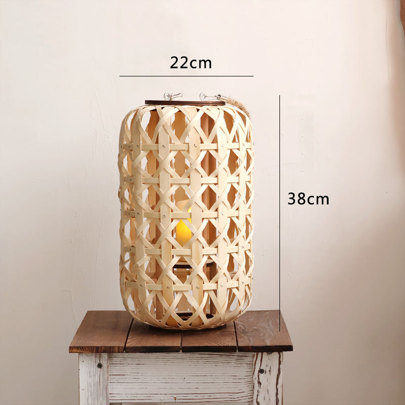 Handcrafted lantern in natural design Kalsten