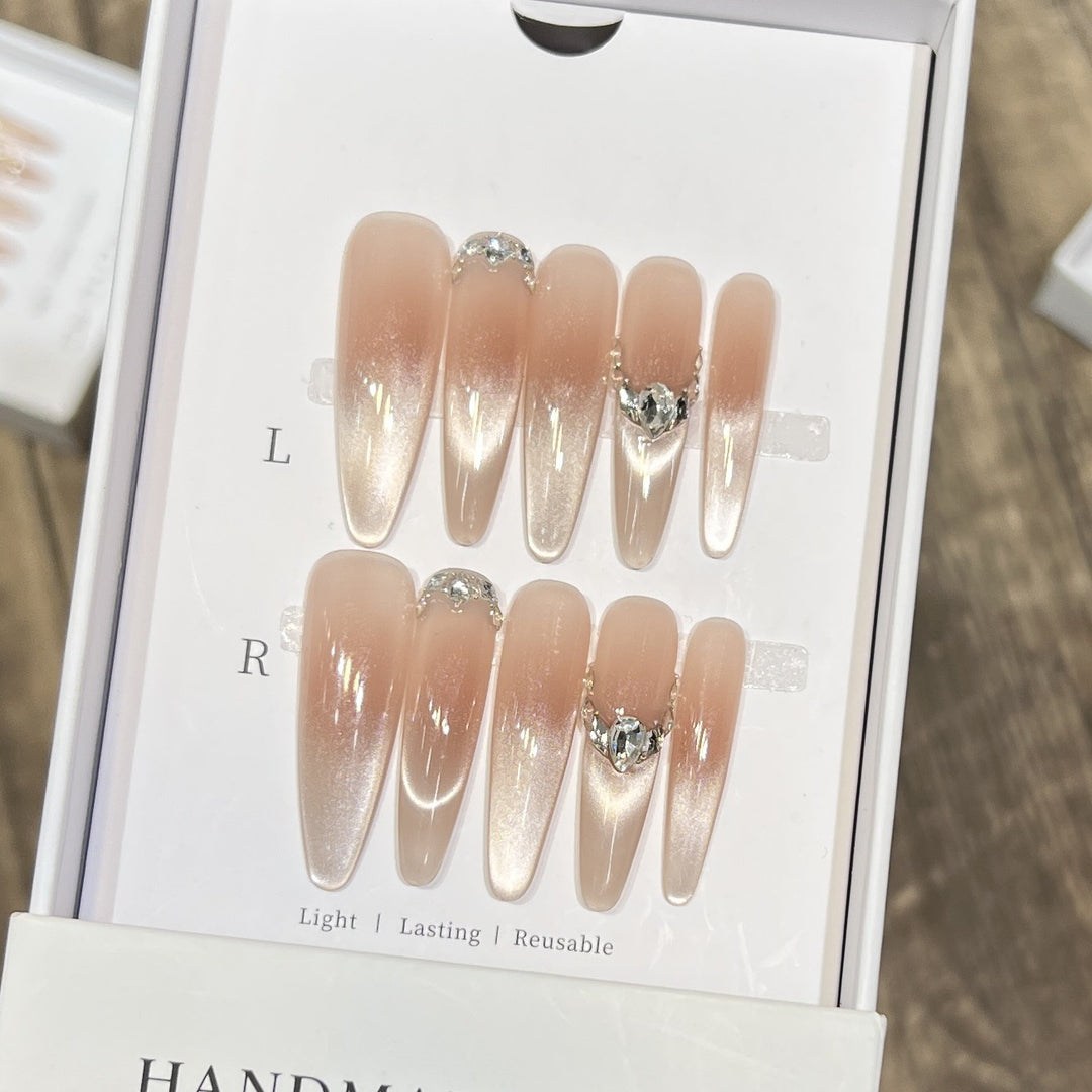 Reusable Press-On Nail Art Set Kalsten
