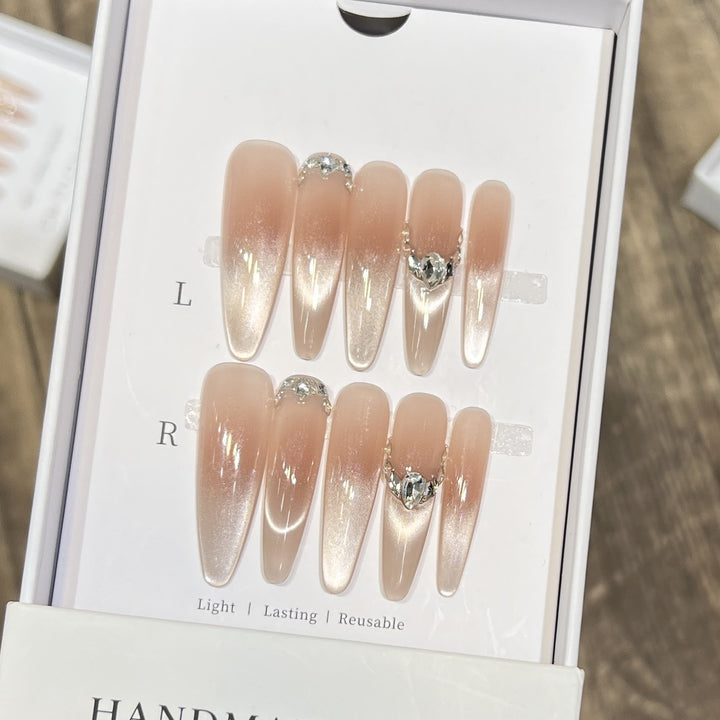 Reusable Press-On Nail Art Set Kalsten