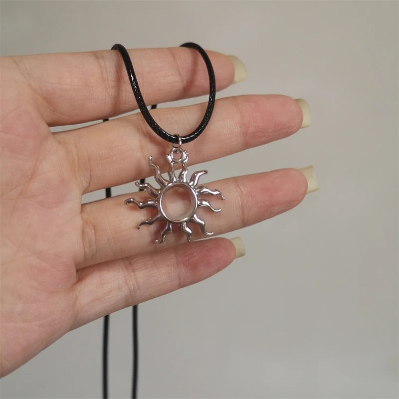 Spiral Pendant Necklace Kalsten