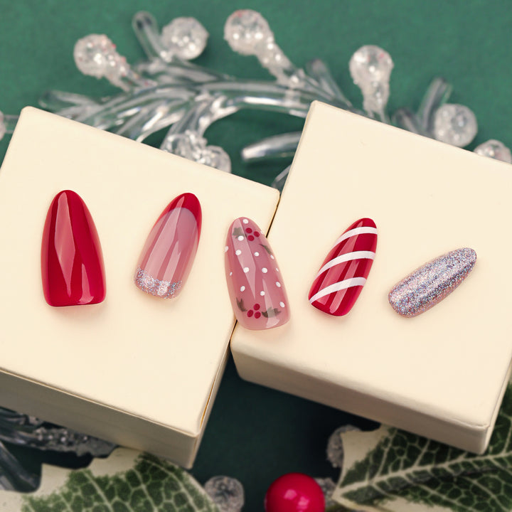 Creative nail art with Christmas motifs Kalsten