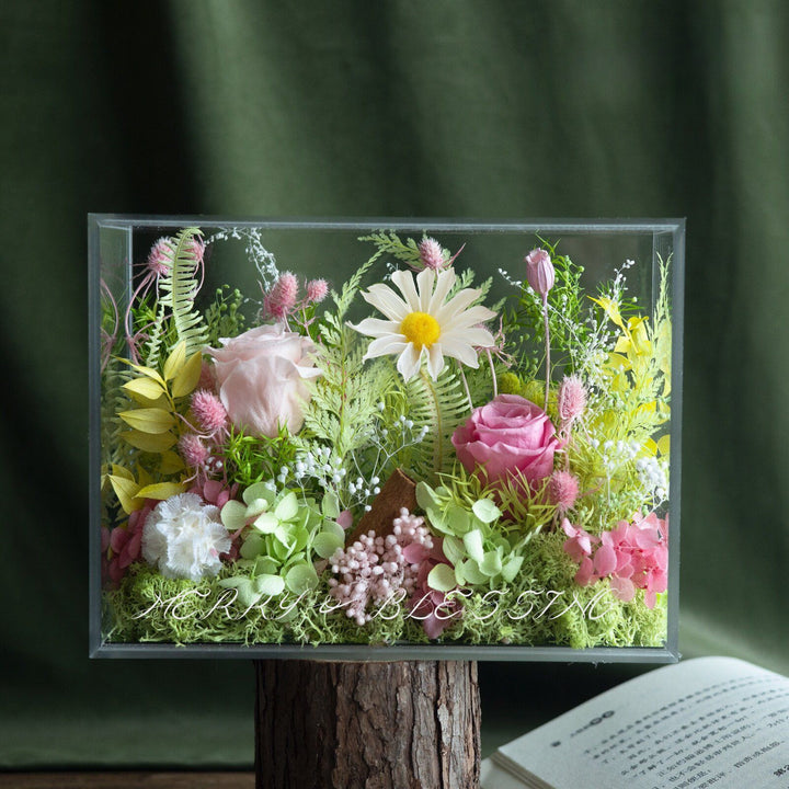 Preserved Floral Display Box