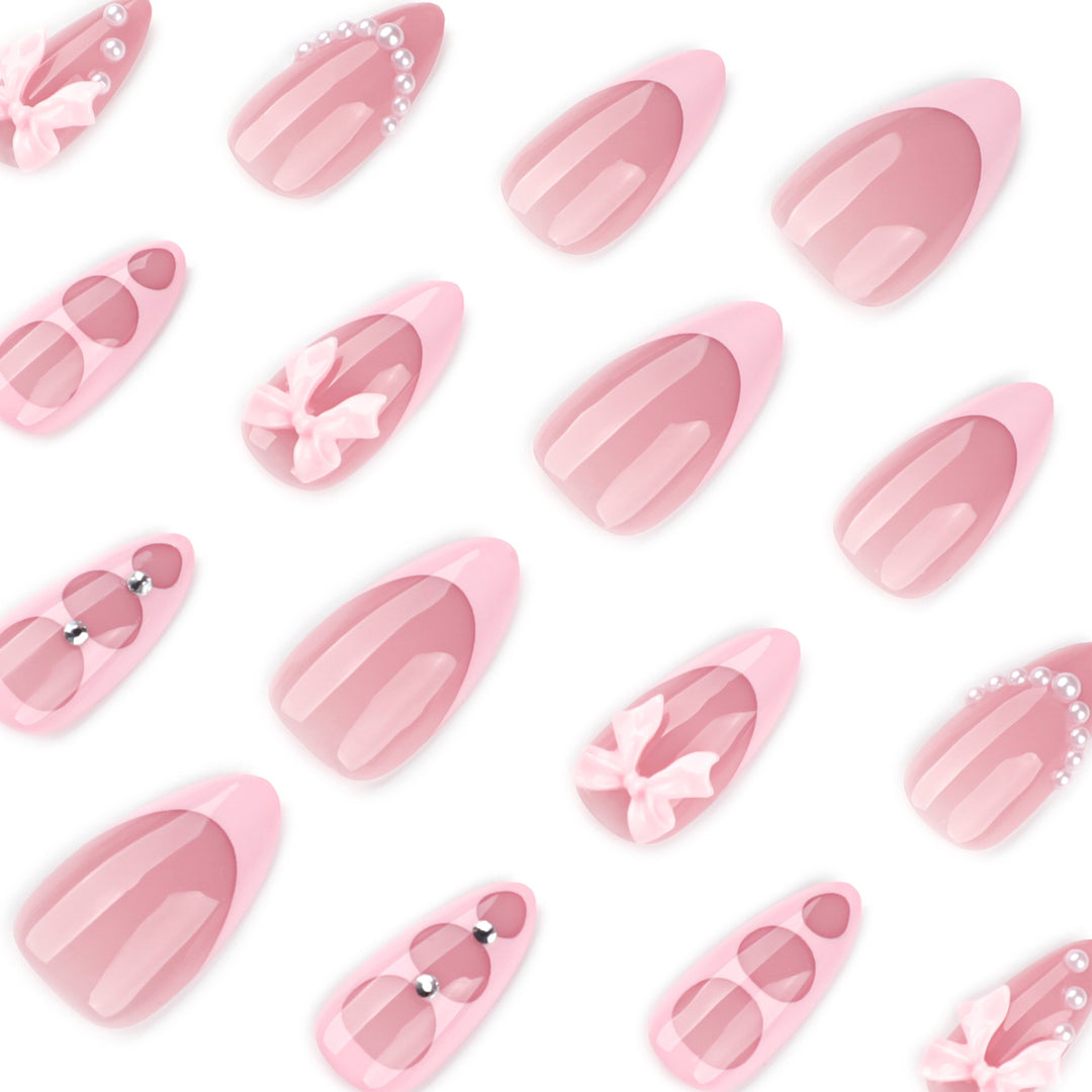 Artful stiletto nails with delicate accents Kalsten