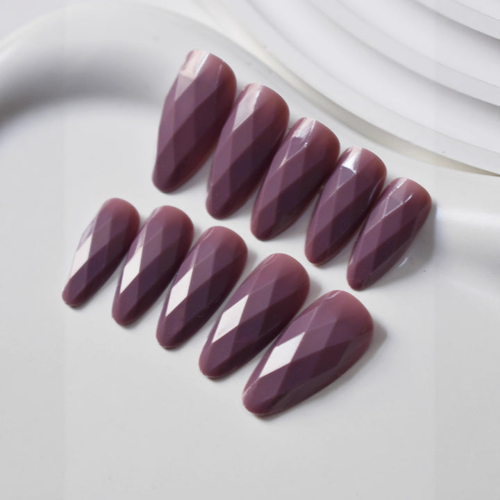 Premium Glossy Diamond-Shaped Press-On Nails Kalsten