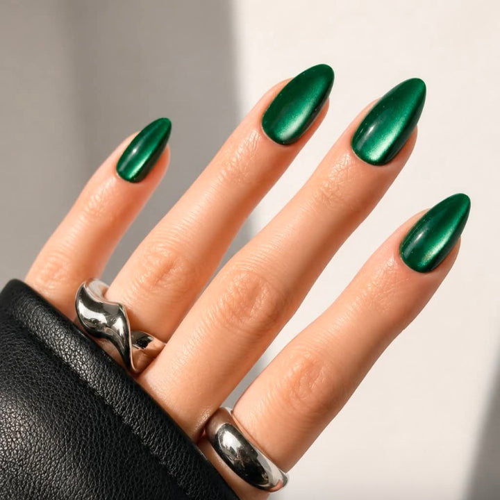 High-quality artificial nails with glossy surface Kalsten