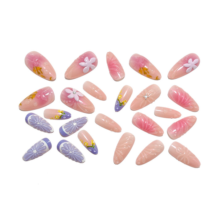Nail art with artistic 3D flower designs Kalsten
