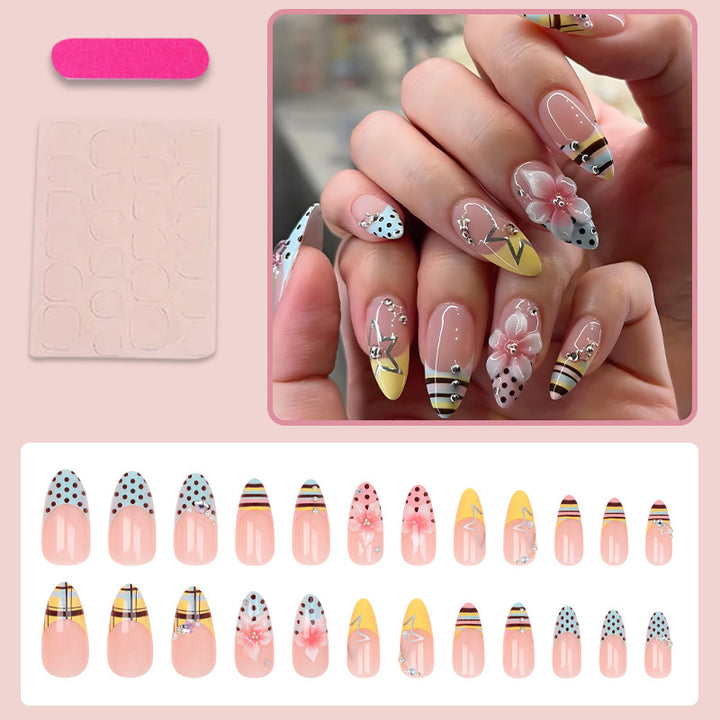 Creative nail art set with floral and geometric designs Kalsten
