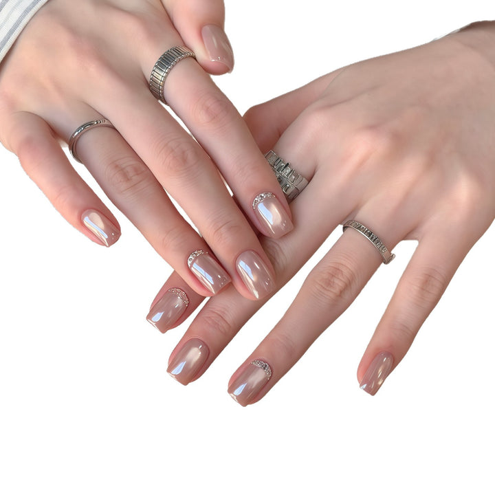 Artificials nails with precious shimmering accents Kalsten