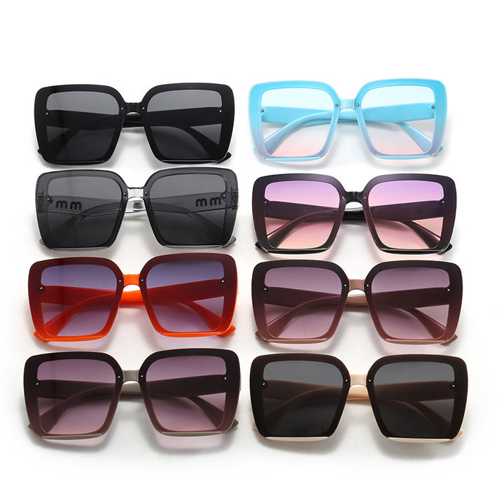 Women fashionable square sunglasses with comfortable design Kalsten