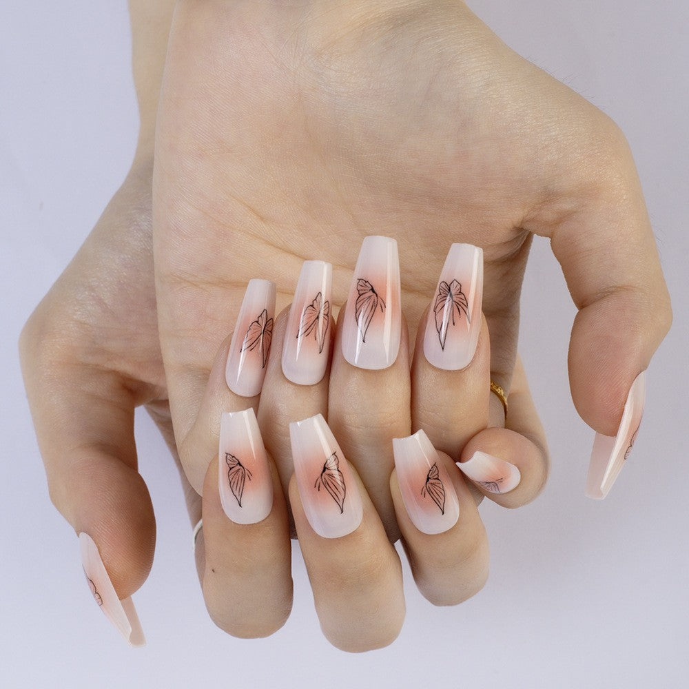 Elegant and Natural Nail Decoration Kalsten