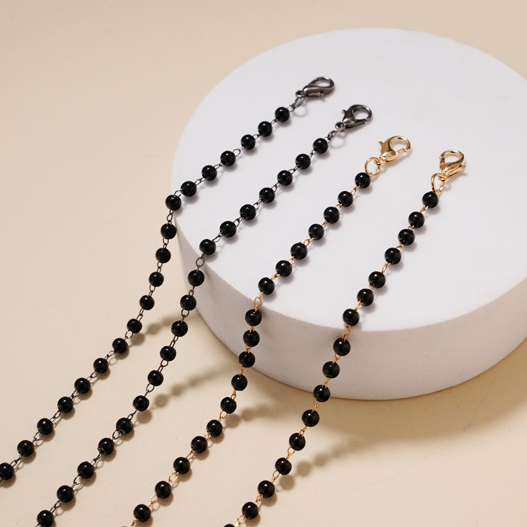 Pearl-Linked Eyewear Chain Kalsten
