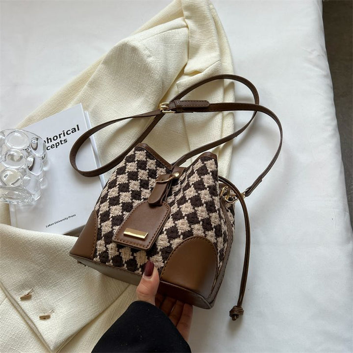 Stylish Checkered Bucket Bag Kalsten