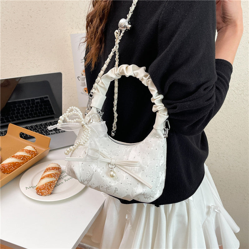 Elegant Bow-Embellished Shoulder Bag