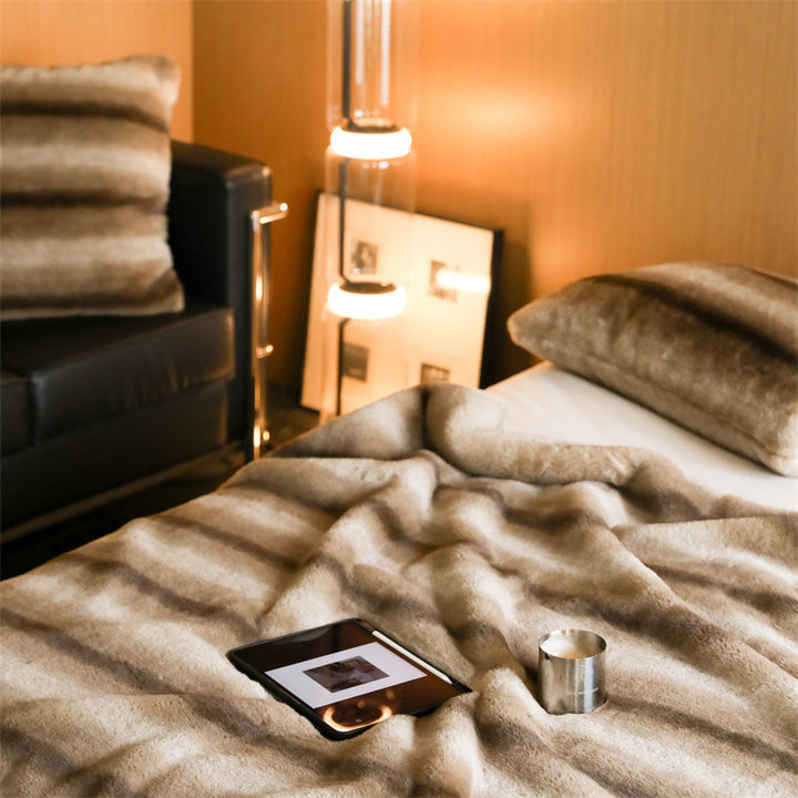 Fluffy faux fur bedding set with horizontal stripe relief