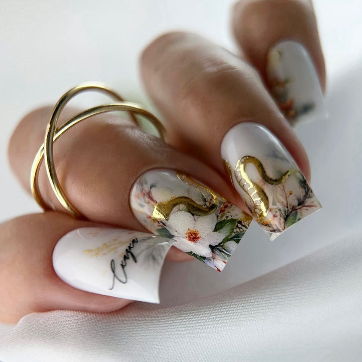 Artificial nails with floral and artistic design Kalsten