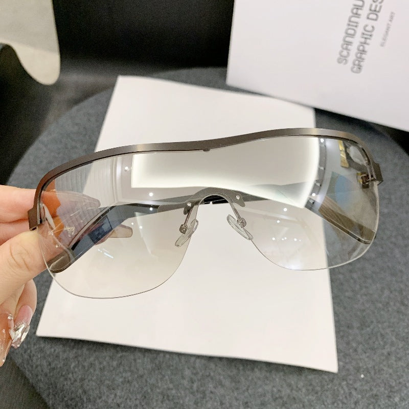 Women’s Sporty Sunglasses with Full UV Protection and Stylish Frame Kalsten
