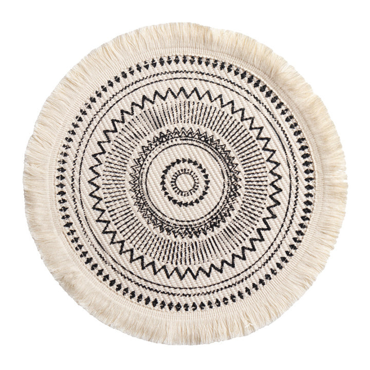Round woven Boho rug mat with decorative fringes Kalsten