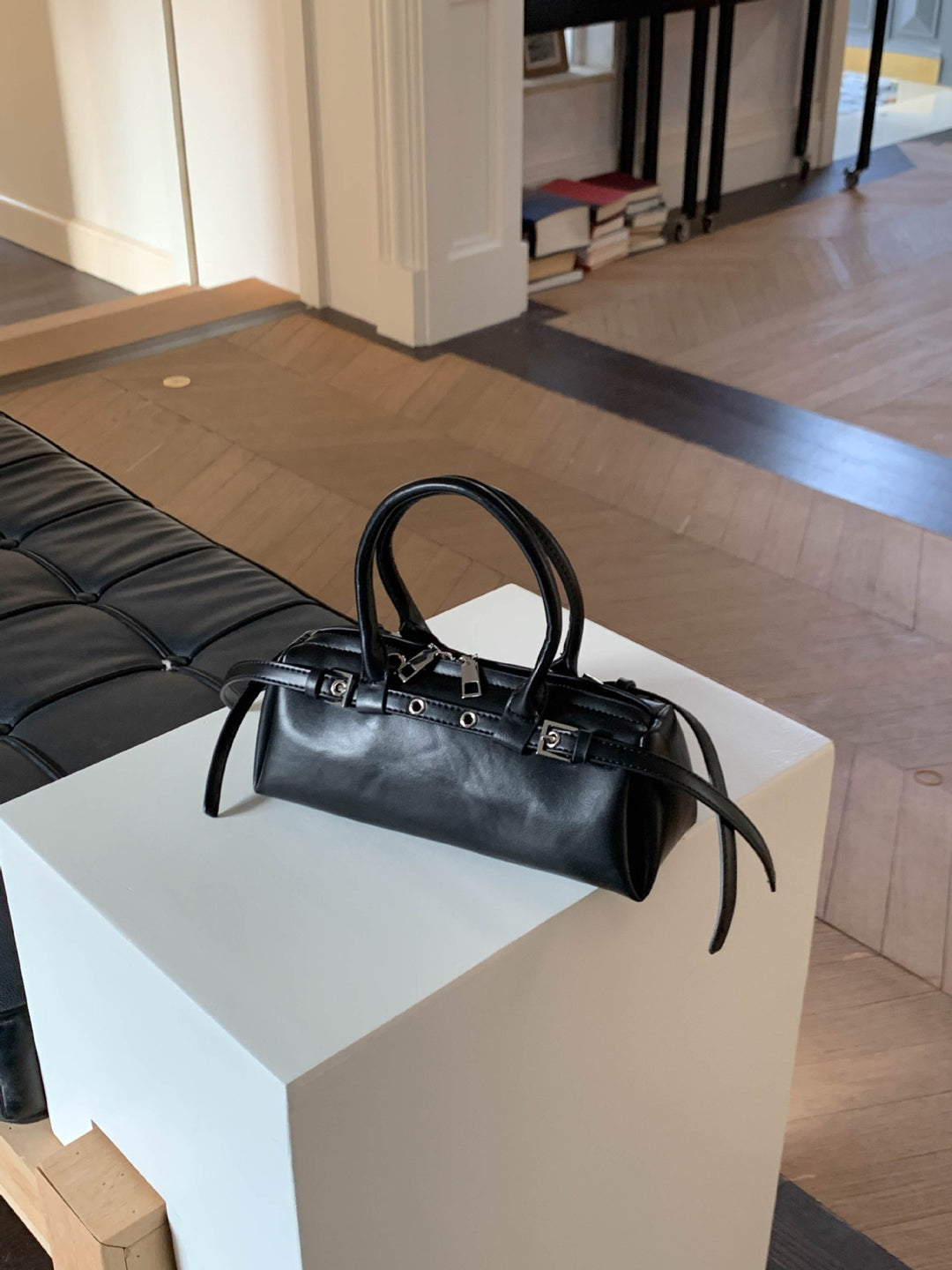 Structured Handheld Satchel