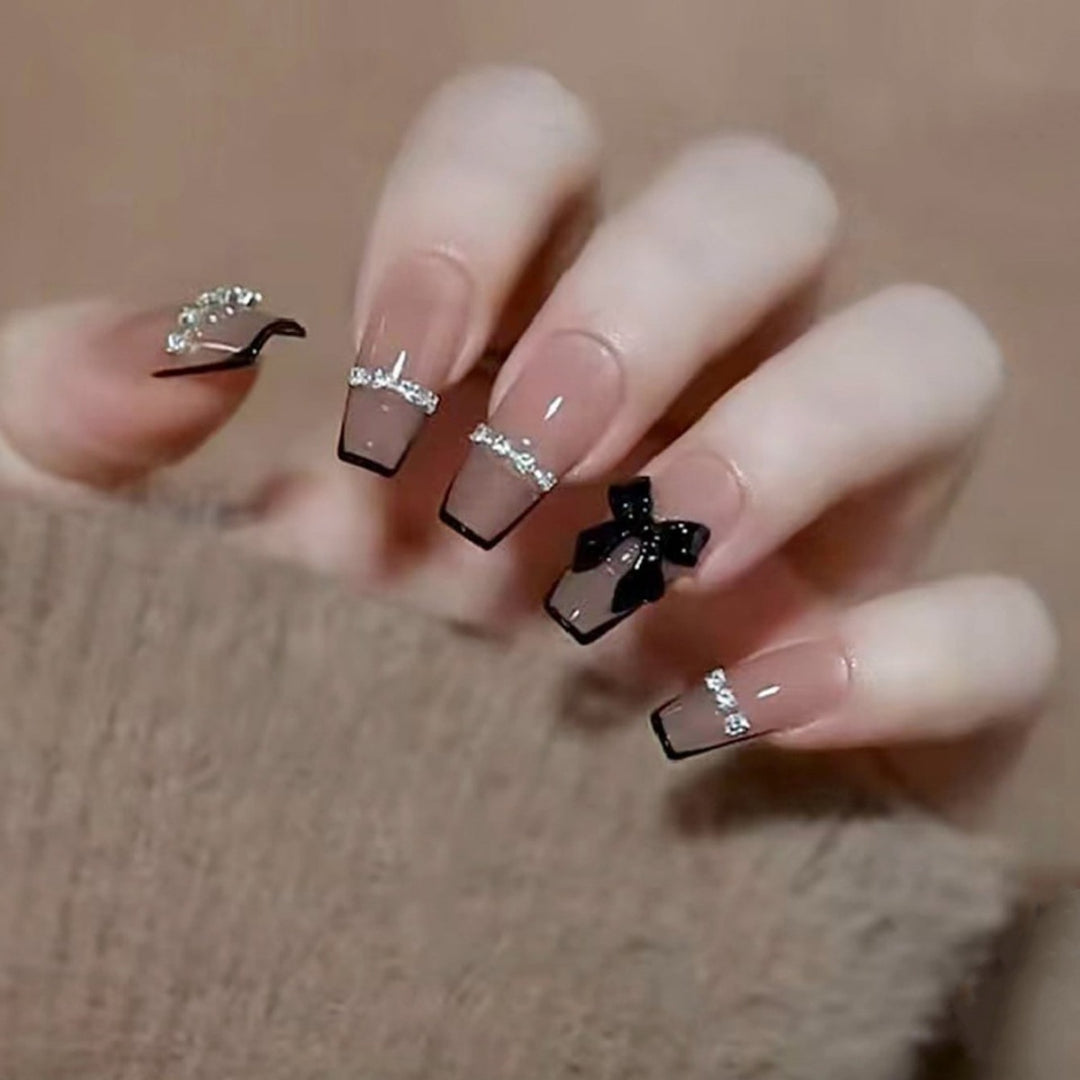 Elegant Floral Nail Art Extensions Kalsten