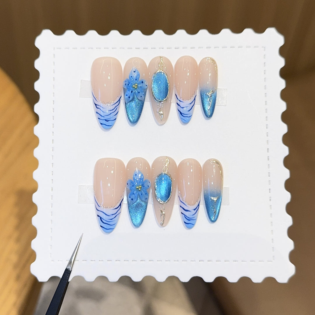 Artificial nails with exquisite flower and glitter patterns Kalsten