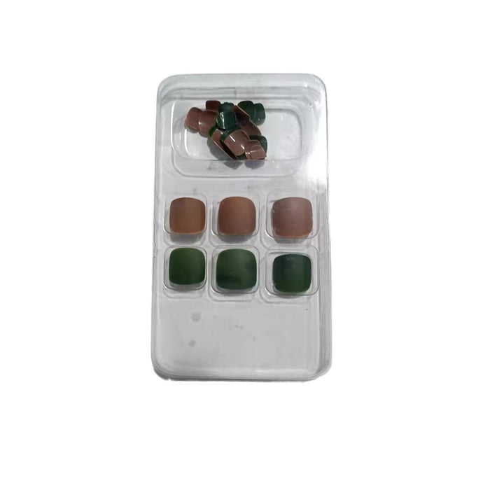 Decorative Press-On Nail Set Kalsten