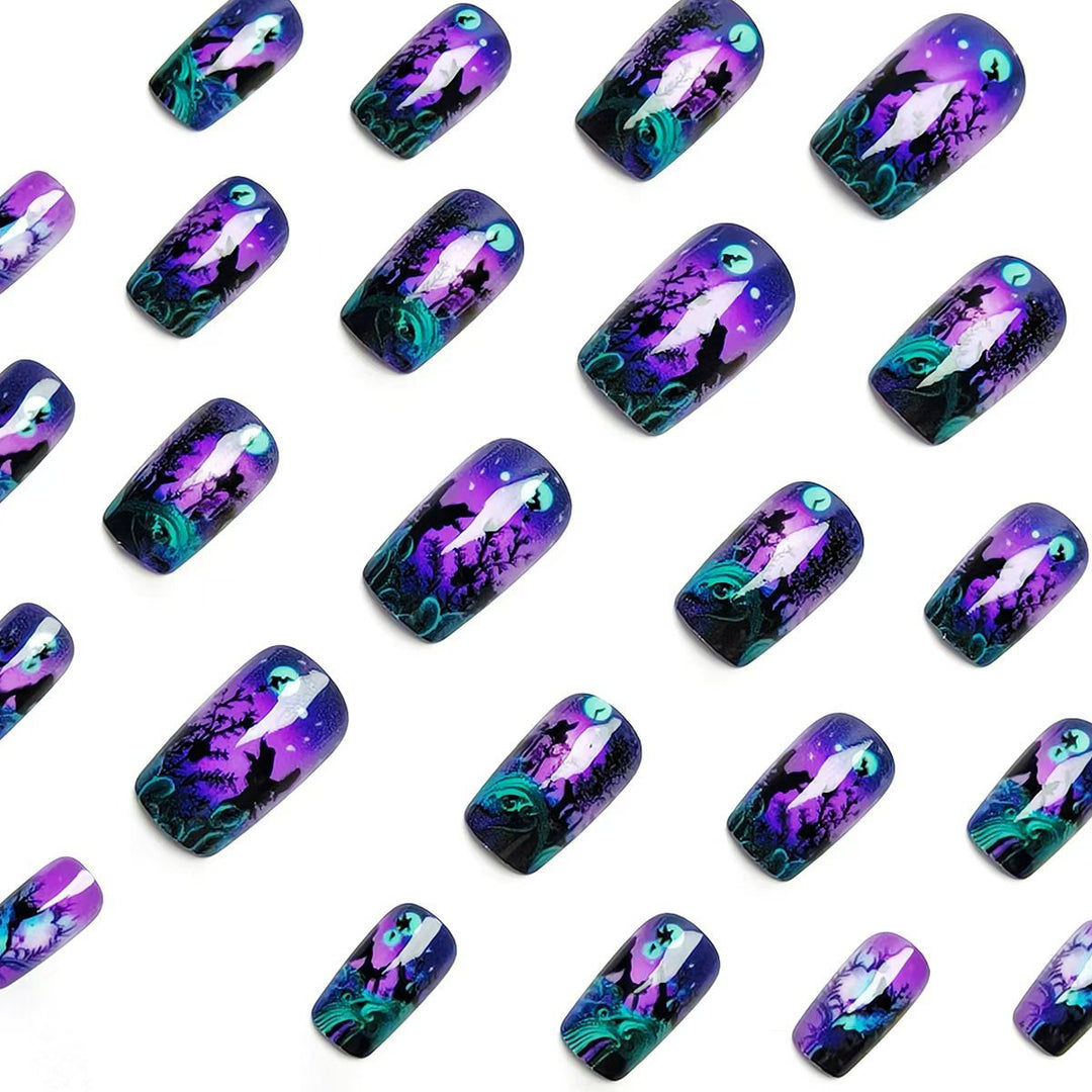 Nail art design with butterfly and night motif Kalsten