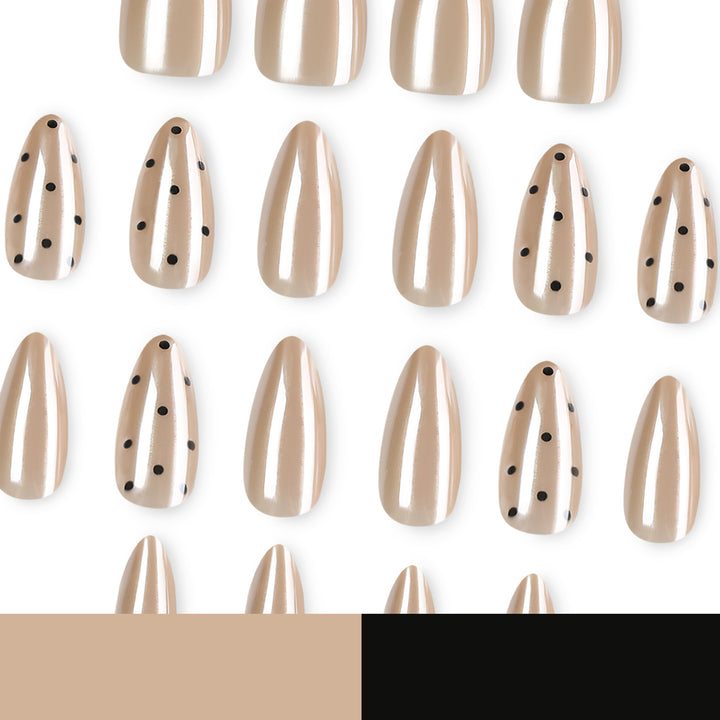 High-Quality Artificial Nails Kalsten