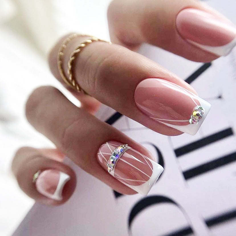 Elegant DIY Natural Look Press-On Nails Kalsten