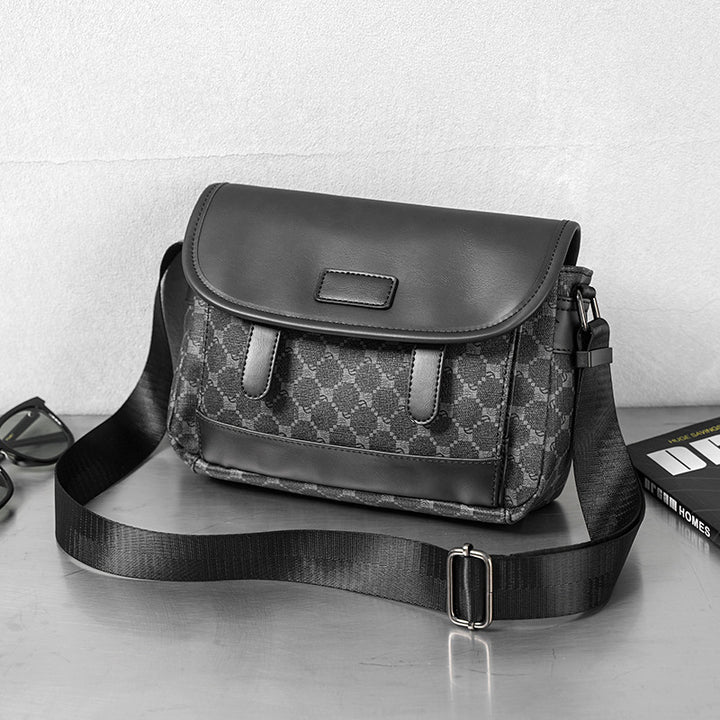 Stylish shoulder bag with multiple compartments Kalsten