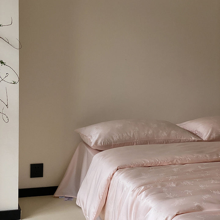 Luxurious satin bedding set with watercolor floral pattern