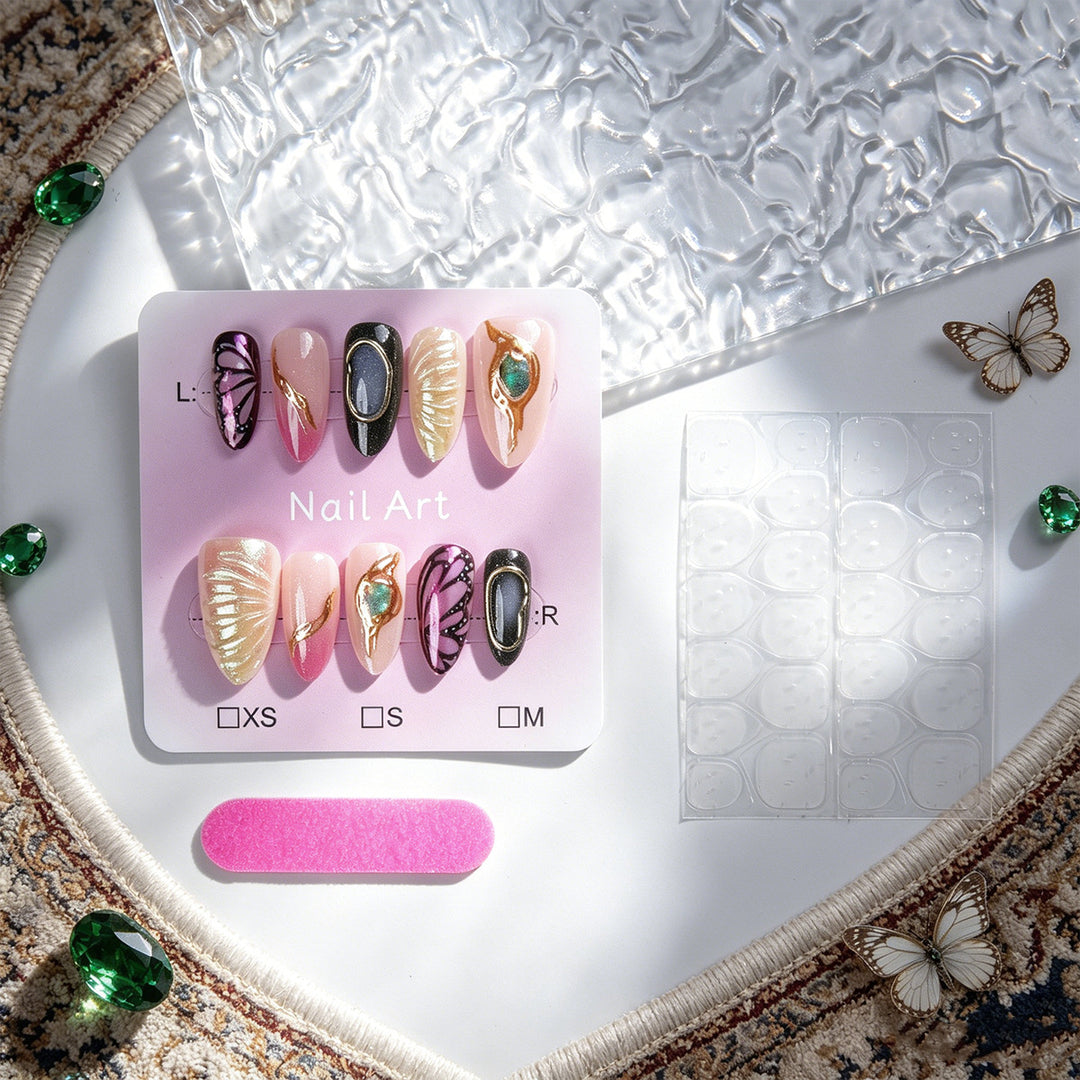 Glamorous artificial nails set with delicate designs Kalsten