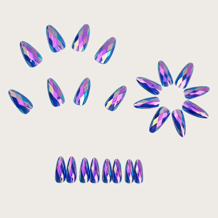 Artificial nails with faceted design Kalsten