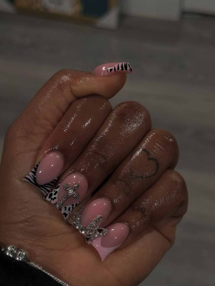 Artistic Nail Design Extensions Kalsten
