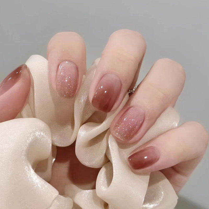 Glamorous nail designs Kalsten