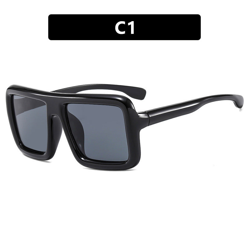 Women's sunglasses in a modern, rectangular design with high UV protection function Kalsten