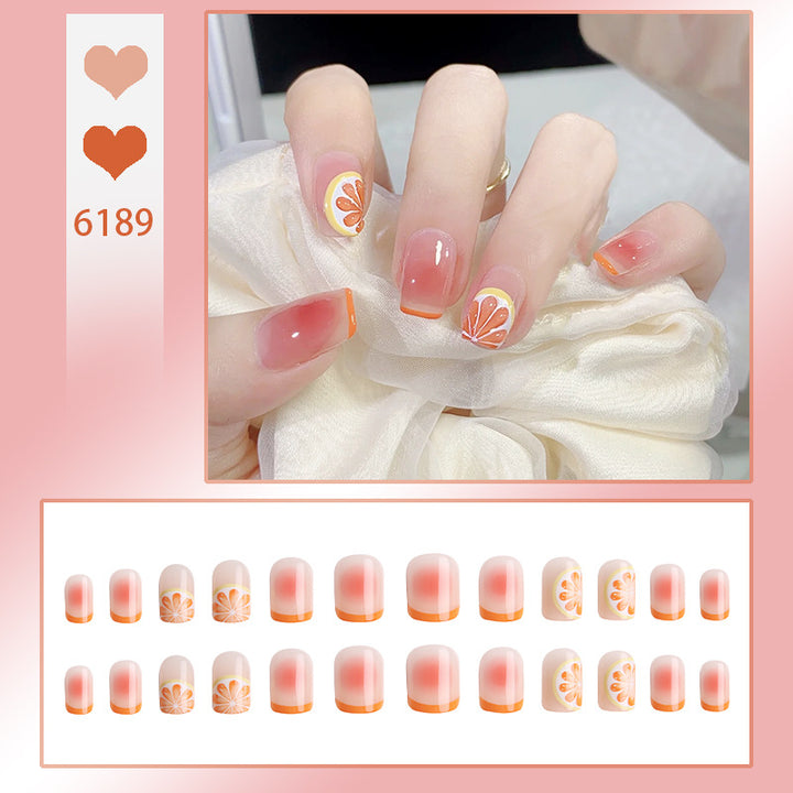 Minimalist Press-On Nail Art