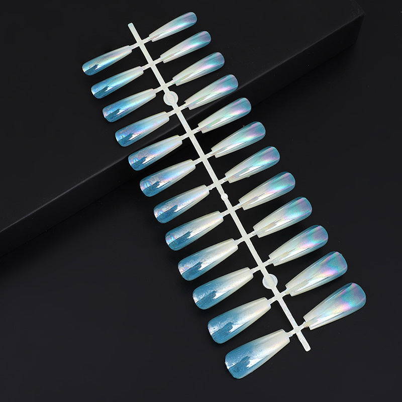 Artificial nails in modern glitter finish Kalsten