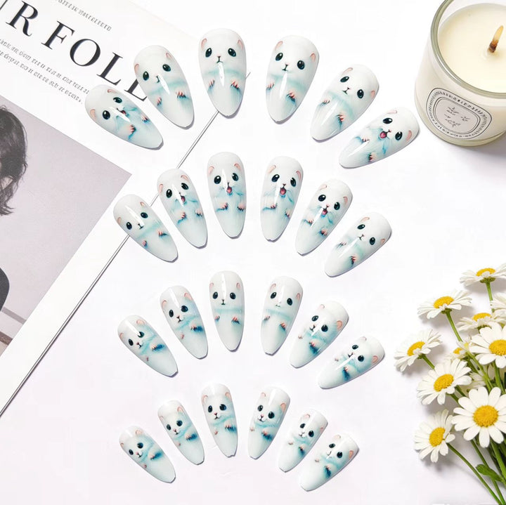 Nail art with cute animal design Kalsten