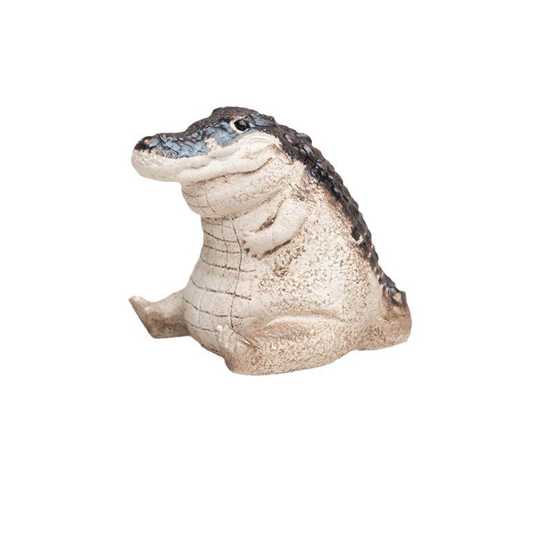 Decorative Crocodile Figurine Kalsten