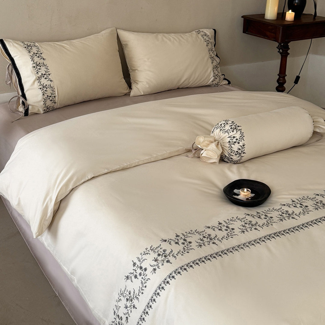 Luxury bedding set with embroidered border detail