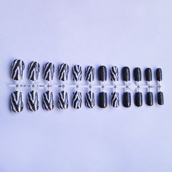 Artistic Gel Nail Design Kit