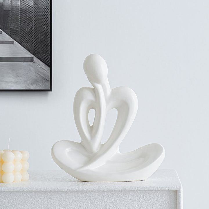 Elegant Love Sculpture Kalsten
