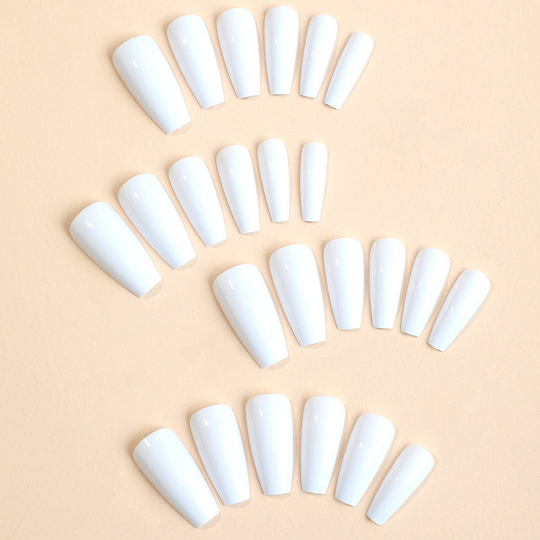 Acrylic Nail Set with Elegant Stiletto Design Kalsten