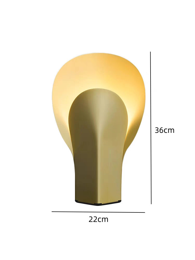 Modern Minimalist Table Lamp with Elegant Curved Shade