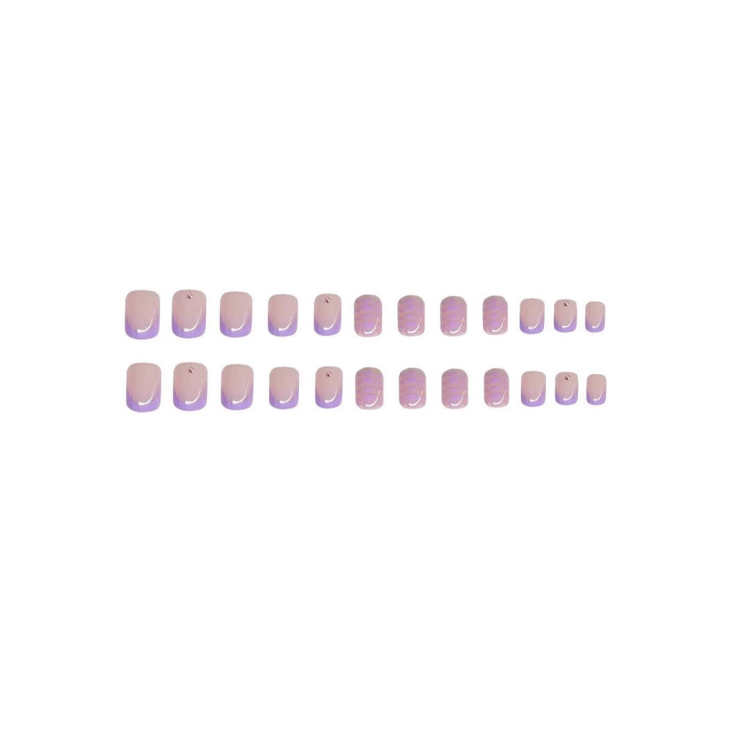 Elegant Nail Art Set with 3D Textured Designs Kalsten