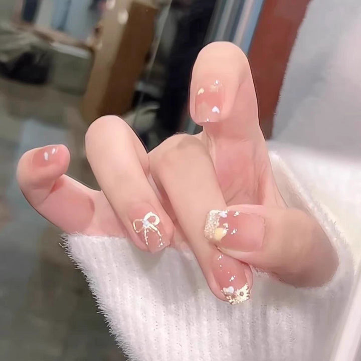 Artistic Character-Embellished Press-On Nails Kalsten